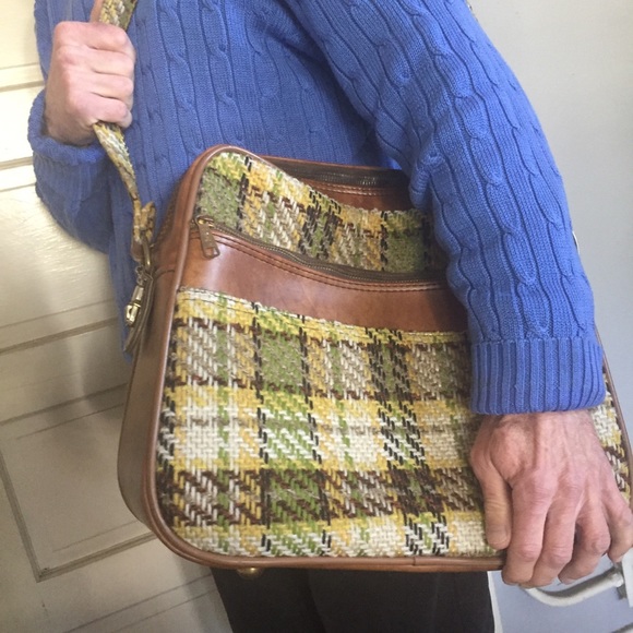 Vintage C & C plaid and travel - Picture 5 of 8